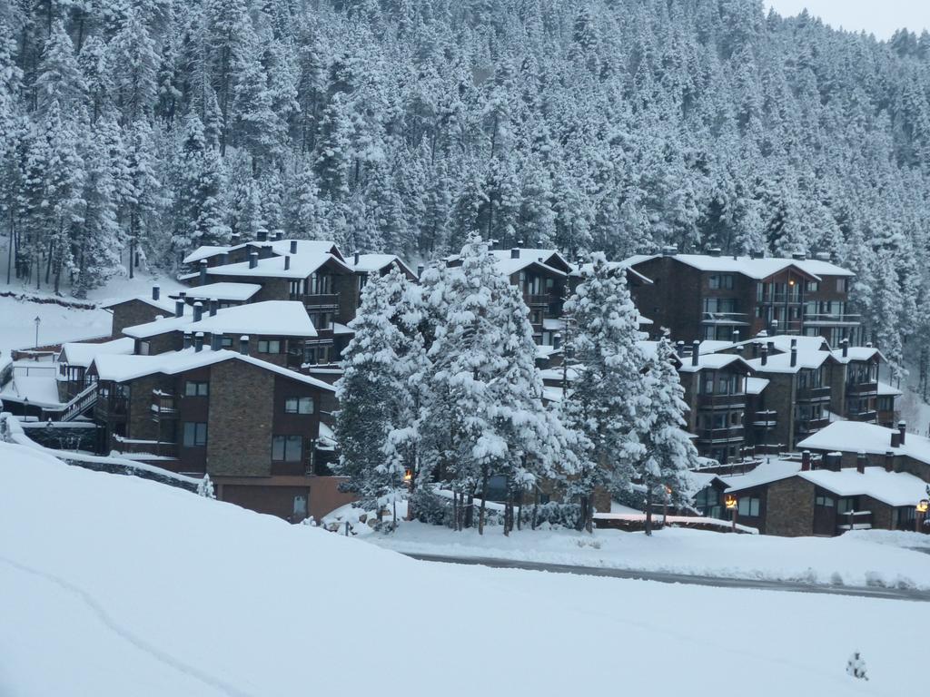Apartamentos Masella 1600 Alp Esterno foto